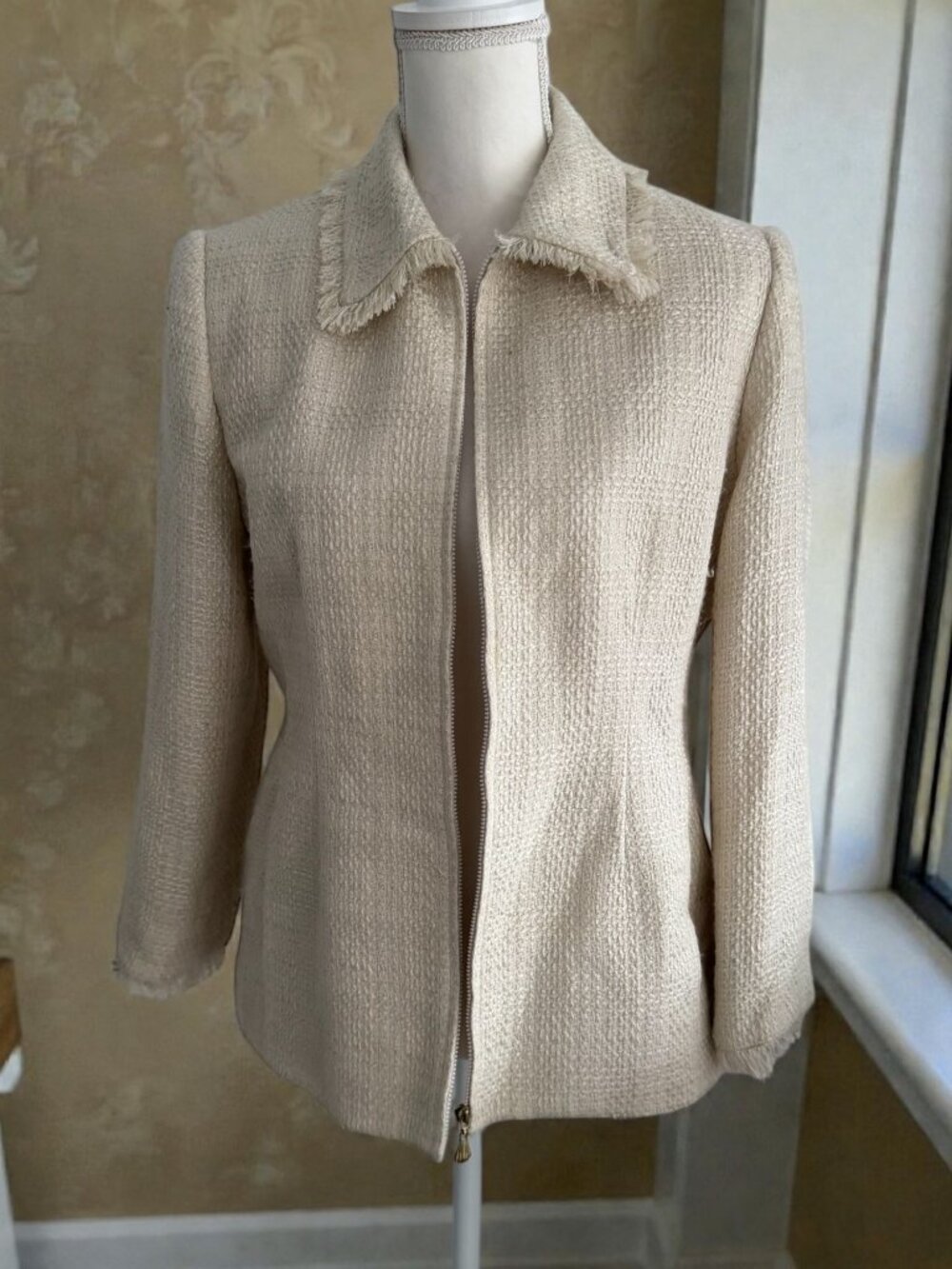 ALFRED DUNNER Cream Beige Boucle Blaze Jacket Size 8